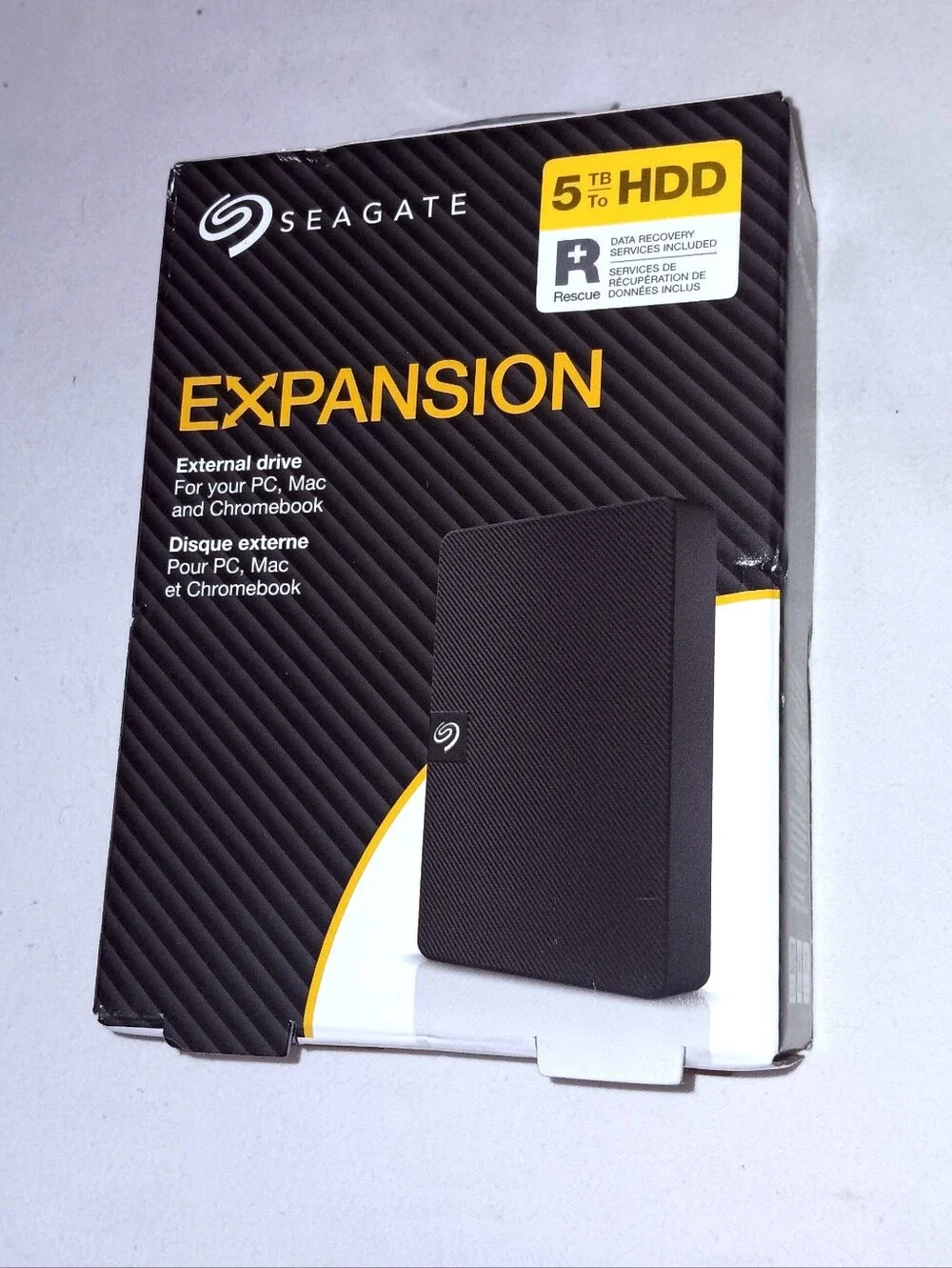 Seagate Portable External Expansion 3.0 Hard Drive With Data Recovery - Black